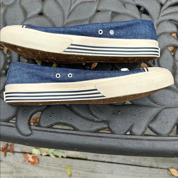 Pro-Keds Sneakers - Picture 5 of 6